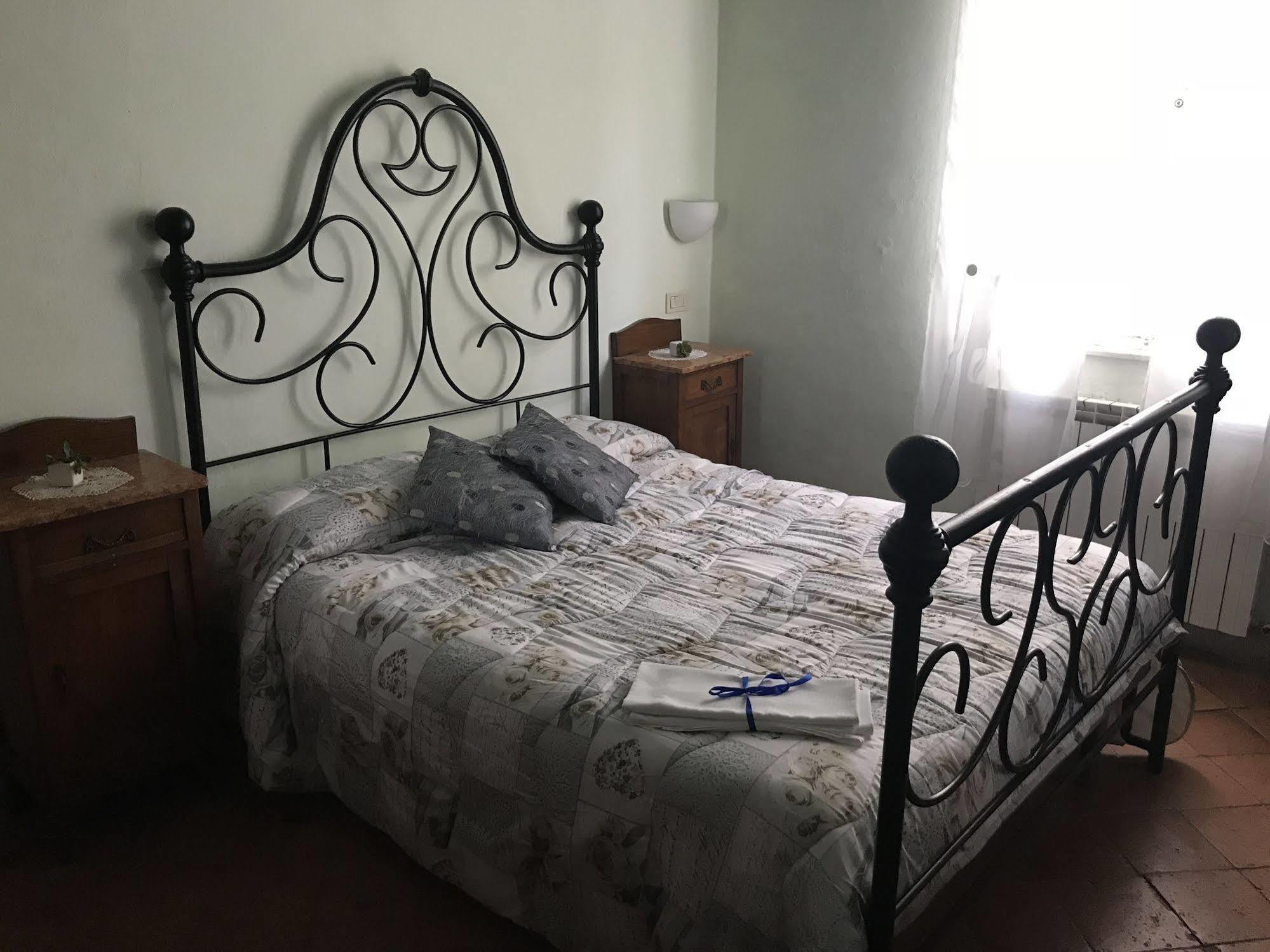פיינצה Camere Gozzante מראה חיצוני תמונה